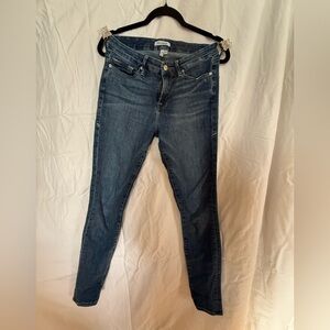 Good American “good legs”